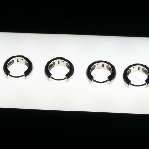 Crystal set ring ends