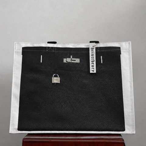 SAE Collective Studio tote bag in Black, Uluwatu Bali